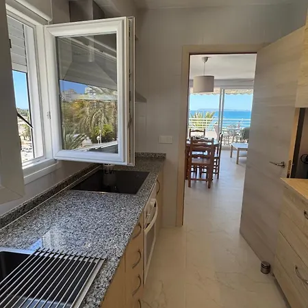 Frente Al Mar Con Terraza By Turihome アリカンテ